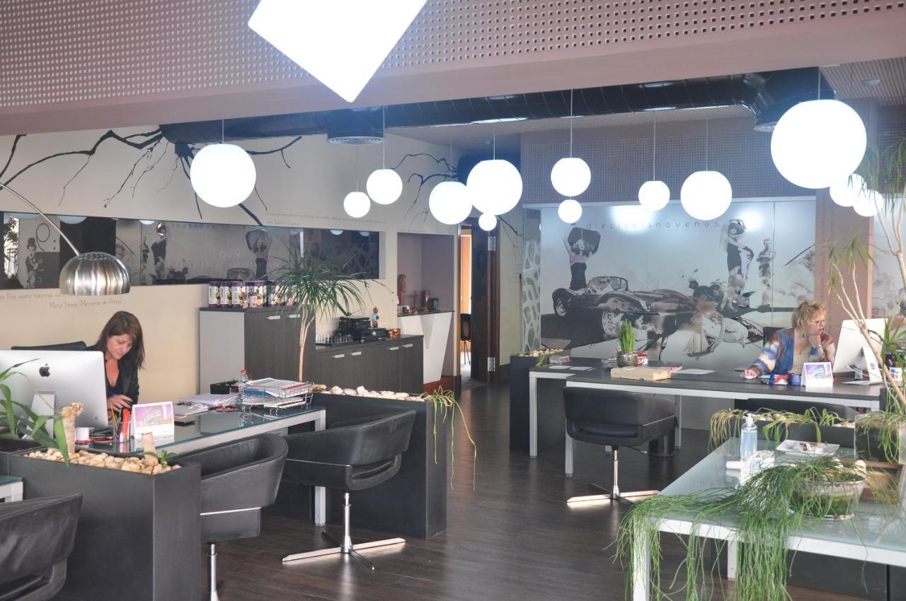 Apartamentos 16:9 Suites Almería Dış mekan fotoğraf