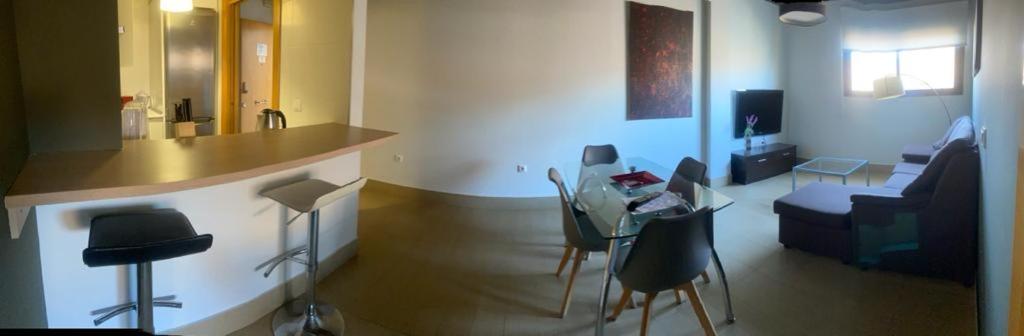 Apartamentos 16:9 Suites Almería Dış mekan fotoğraf